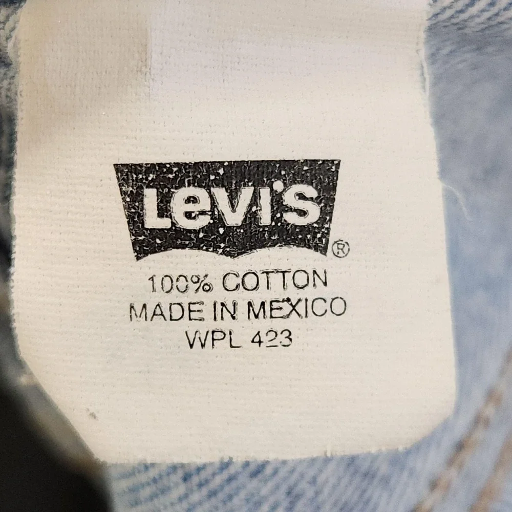 Vintage Y2K Levis 501xx Denim Shorts Mens 32 6